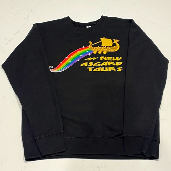 Marvel Thor: Love And Thunder New Asgard Tours Sweatshirt (S) - Picture 2 of 2